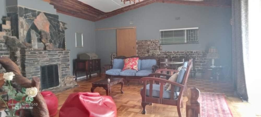 3 Bedroom Property for Sale in Trompsburg Free State